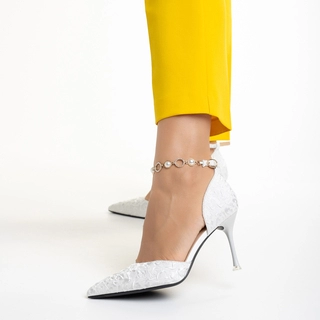 A kedvezmények lavinája - Kedvezmények Briony fehér női cipő, műbőrből készült Promóció