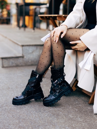 Winter Sale - Kedvezmények Lanikai fekete, női bakancs lakkozott ökológiai bőrből Promóció