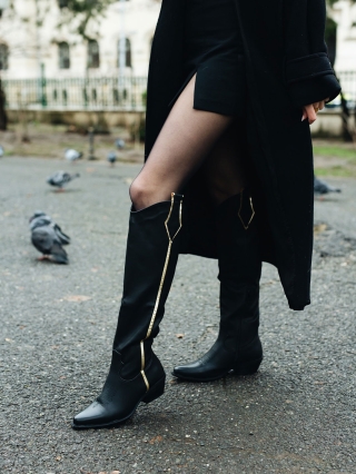 Love Sales - Kedvezmények Shanae fekete, női csizma, ökológiai bőrből Promóció