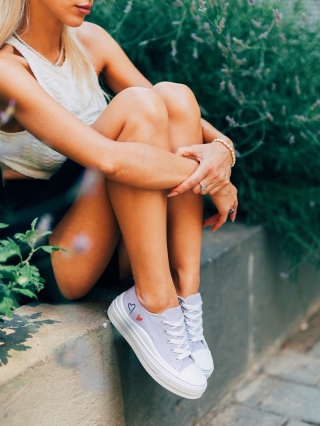 Super Love Sale - Kedvezmények Andreina lila női tornacipő, textil anyagból készült Promóció